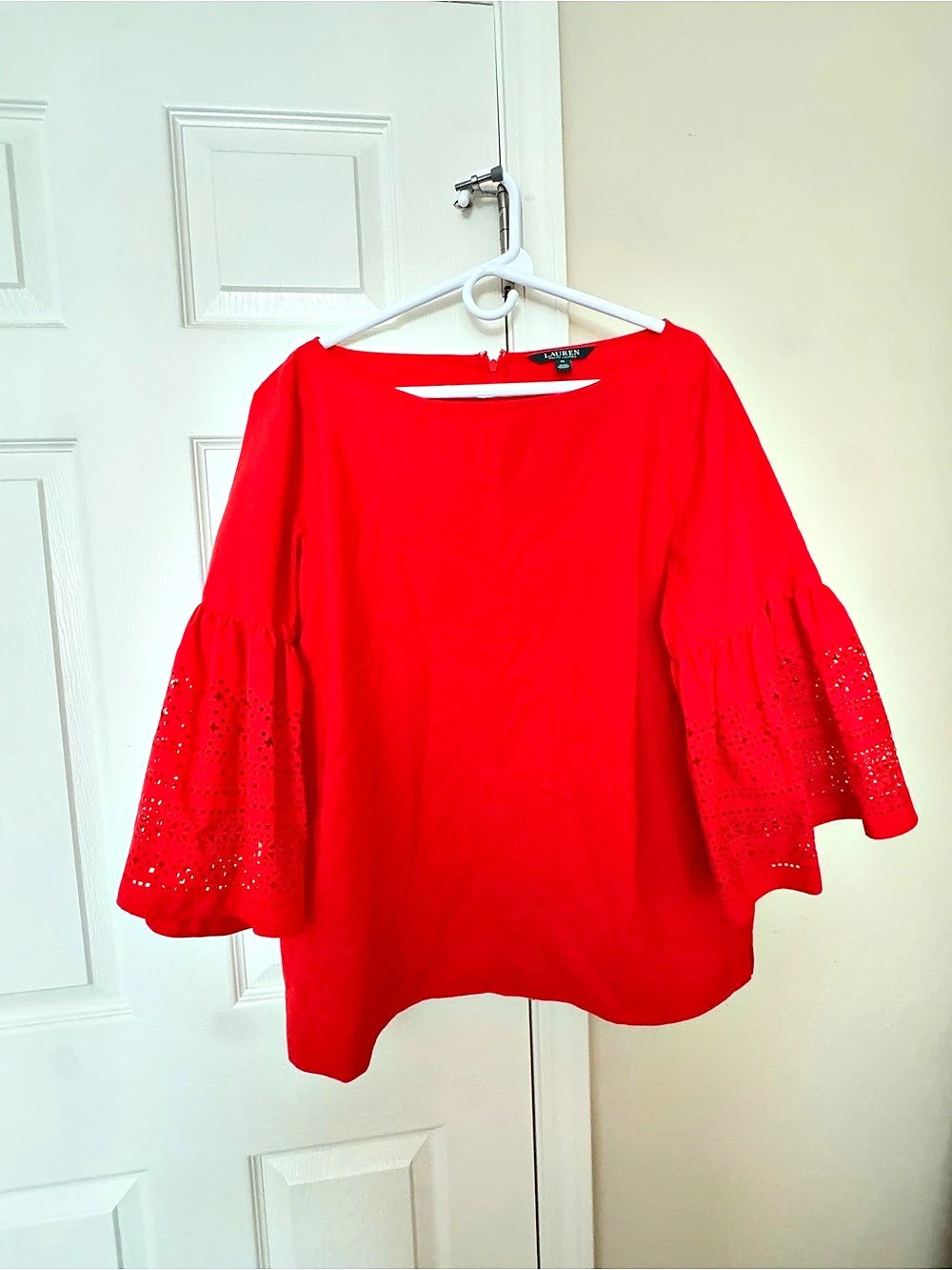 Lauren Ralph Lauren Eyelet Bell Sleeve Blouse in Red Size XL Like New